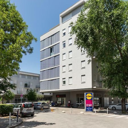 Apartment Marcela With Private Parking 斯普利特 外观 照片