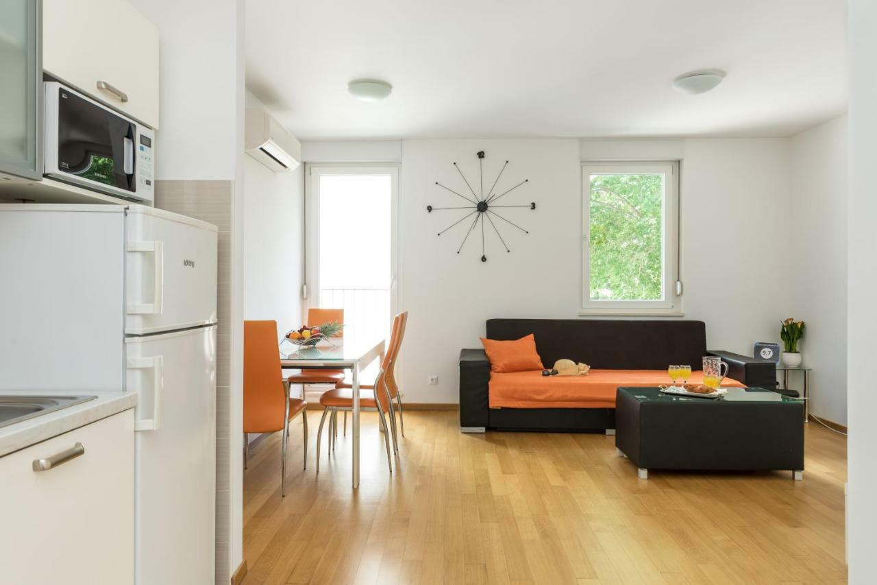 Apartment Marcela With Private Parking 斯普利特 外观 照片
